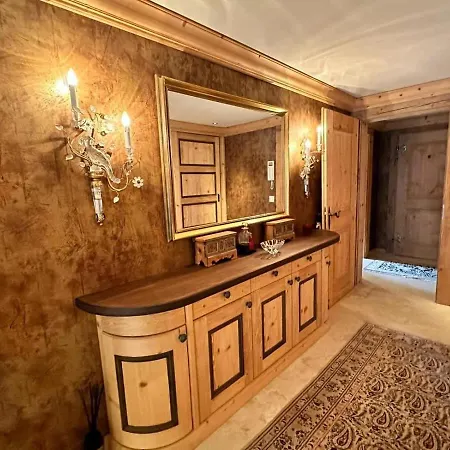 Apartment Luxury Flat Close To Park In