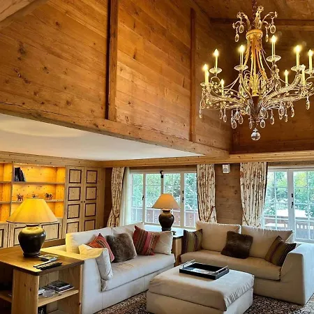 Luxury Flat Close To Park In *