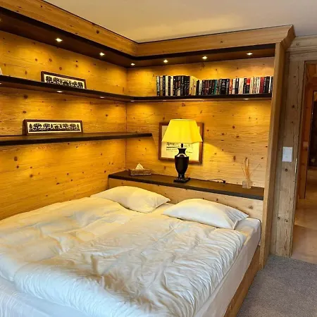 Luxury Flat Close To Park In